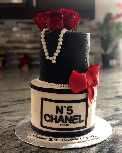 how to make a chanel cake|chanel cakes images.